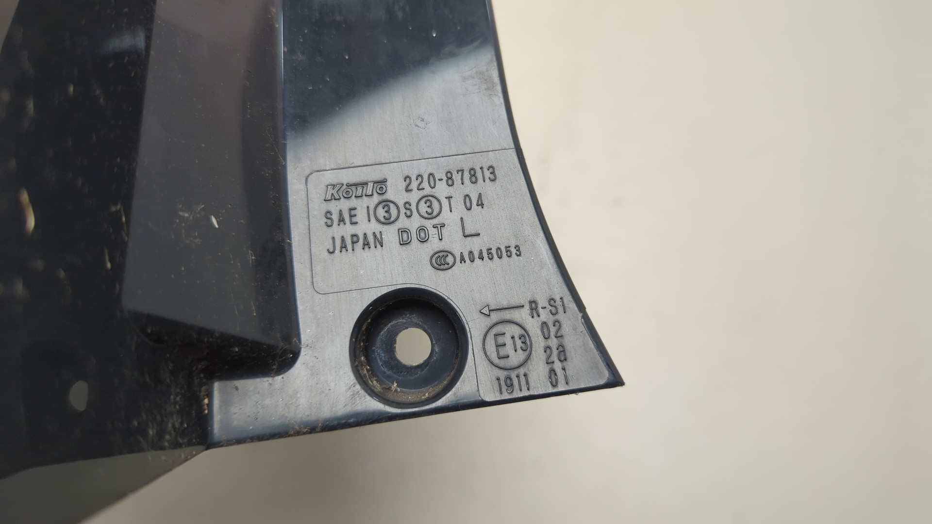 Фонарь задний левый