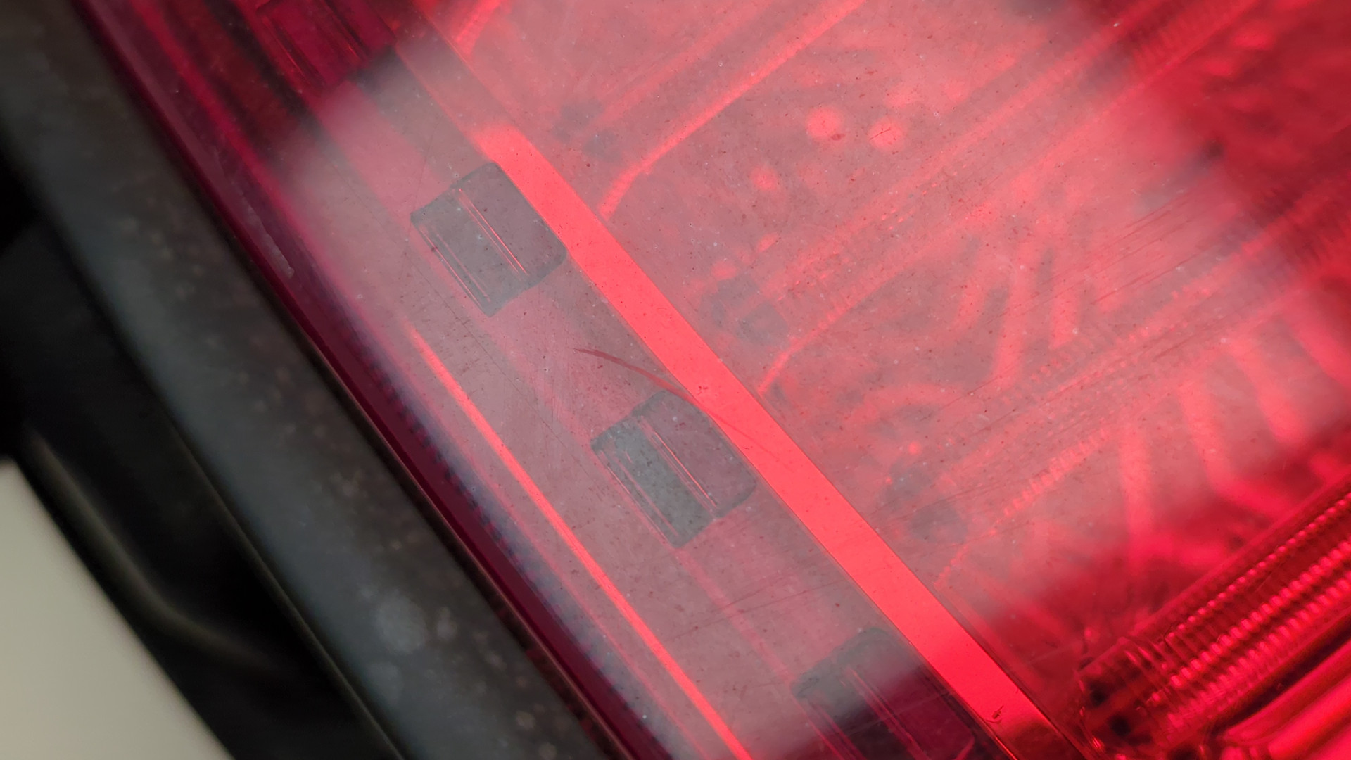 Фонарь задний правый