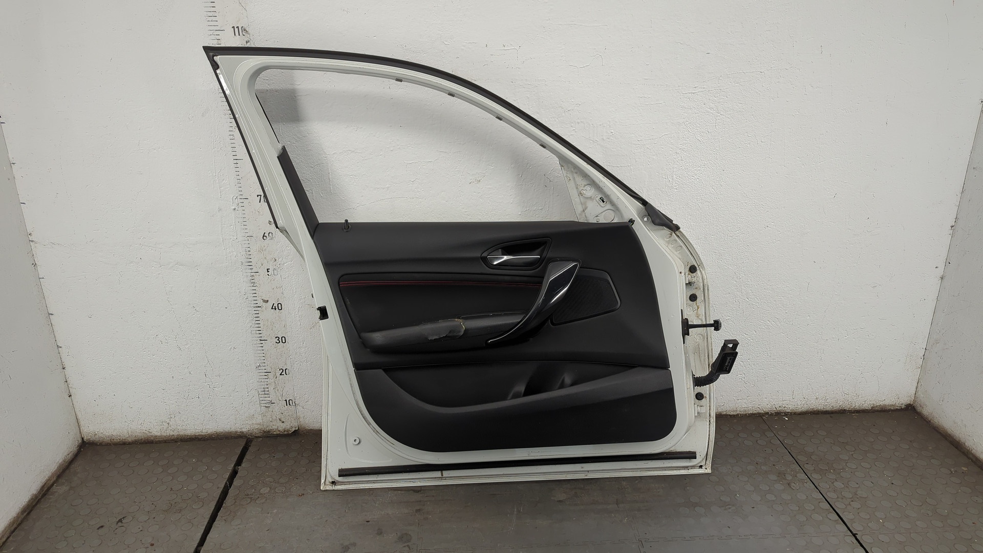 Дверь передняя левая