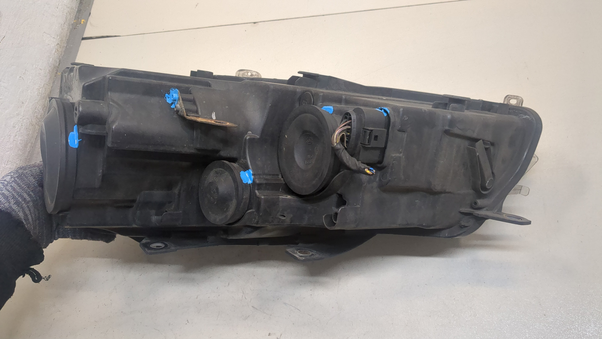 Фара правая