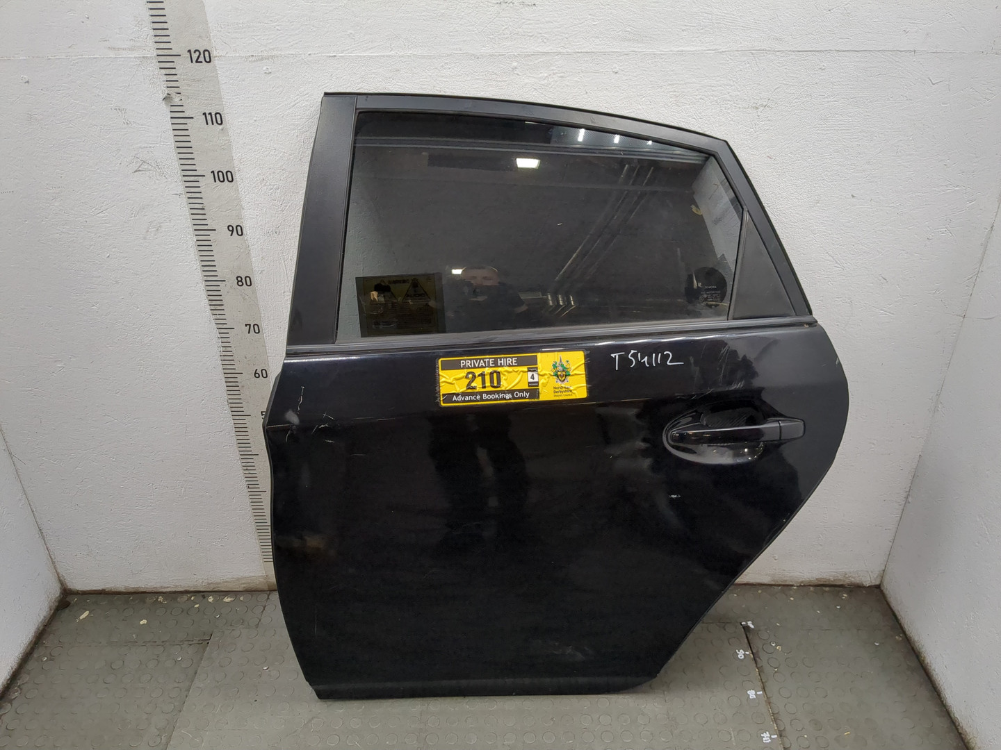 Дверь задняя левая