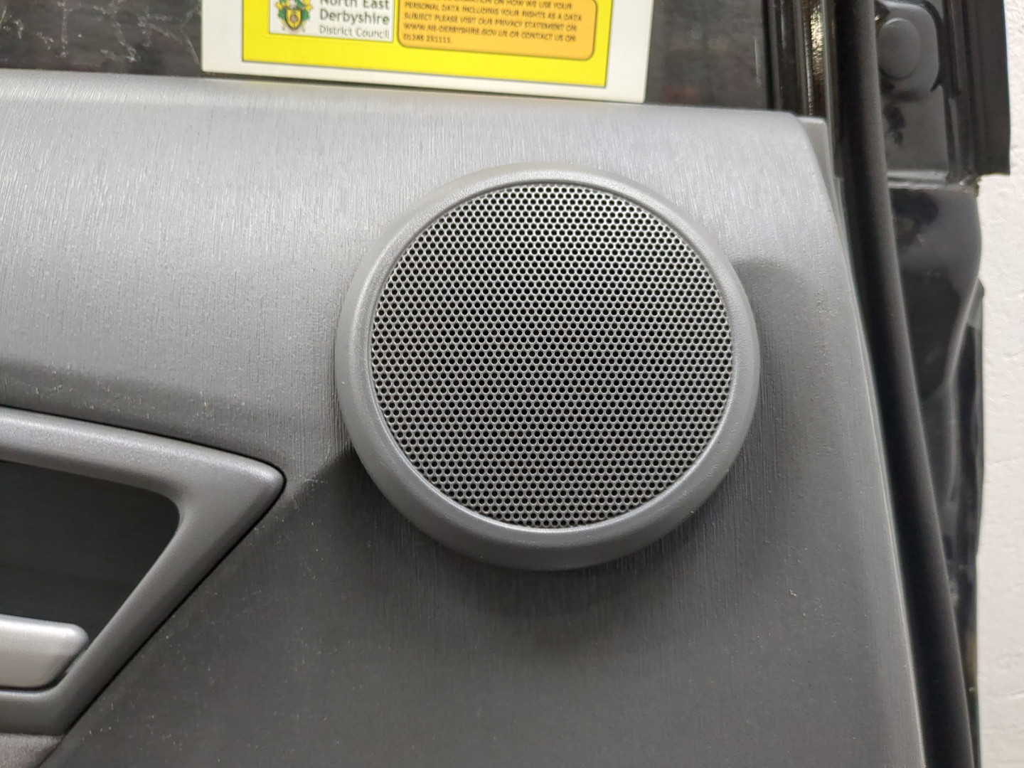 Дверь задняя левая