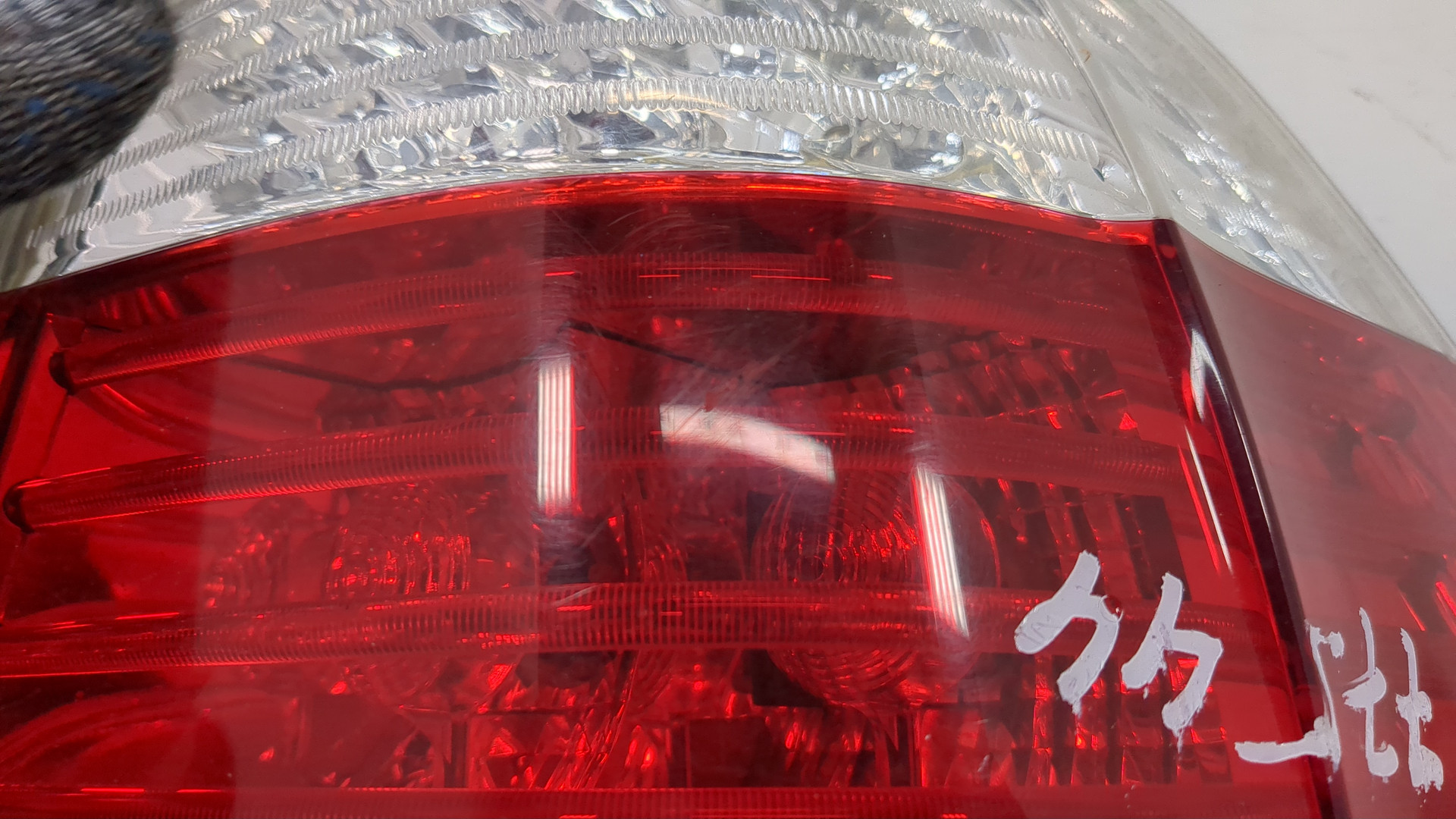 Фонарь задний правый