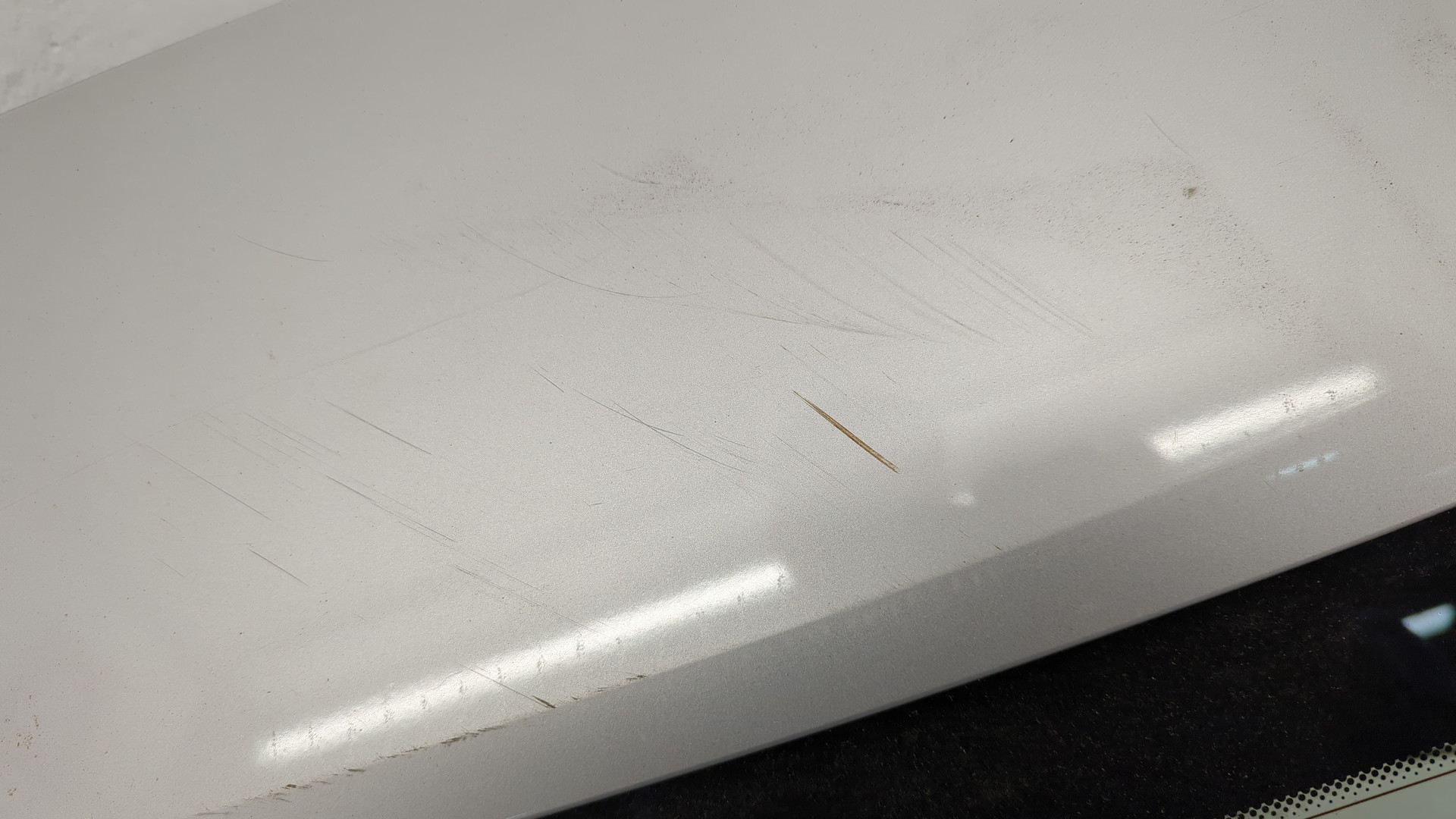 Дверь багажника