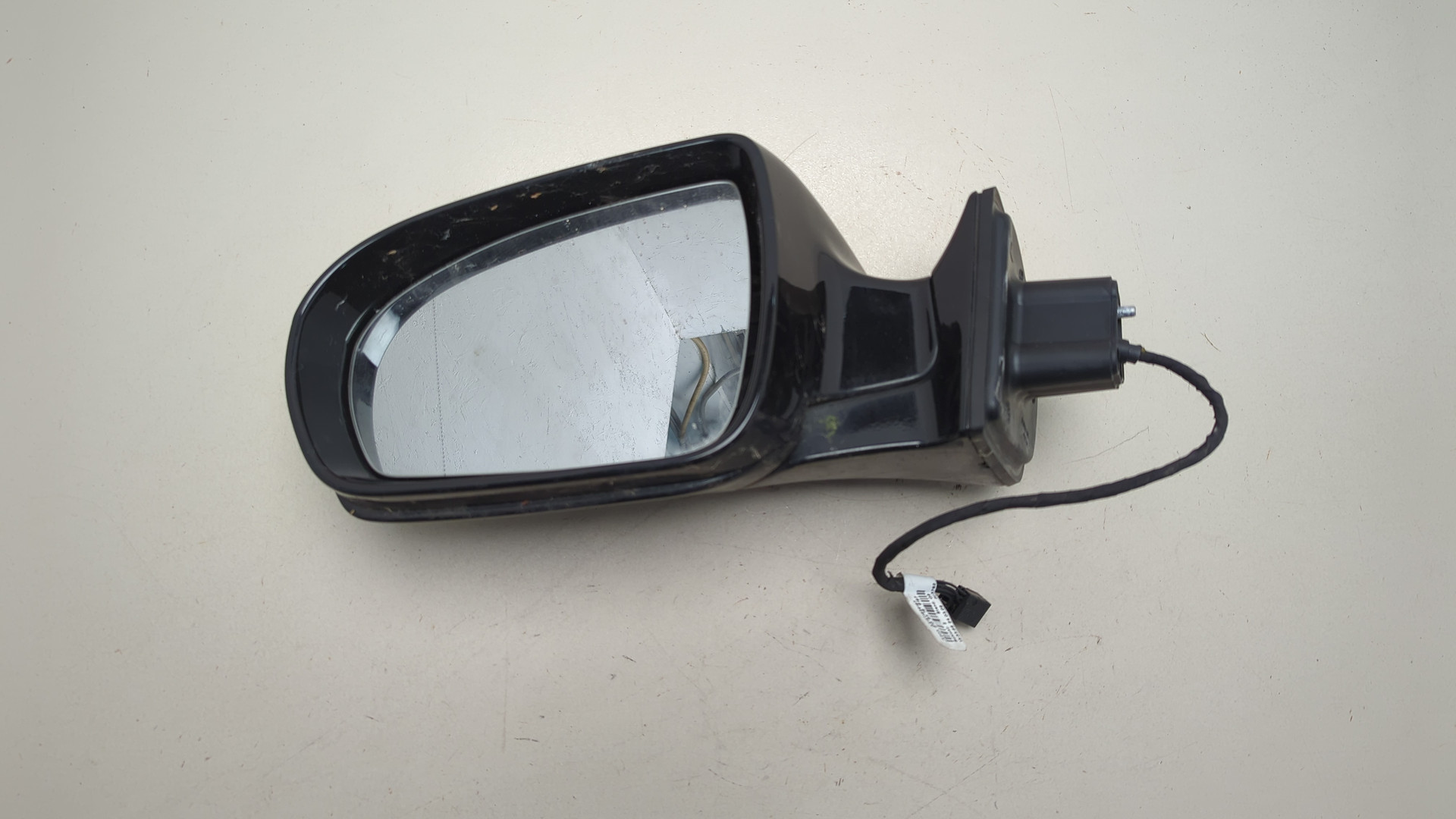Зеркало левое электрическое