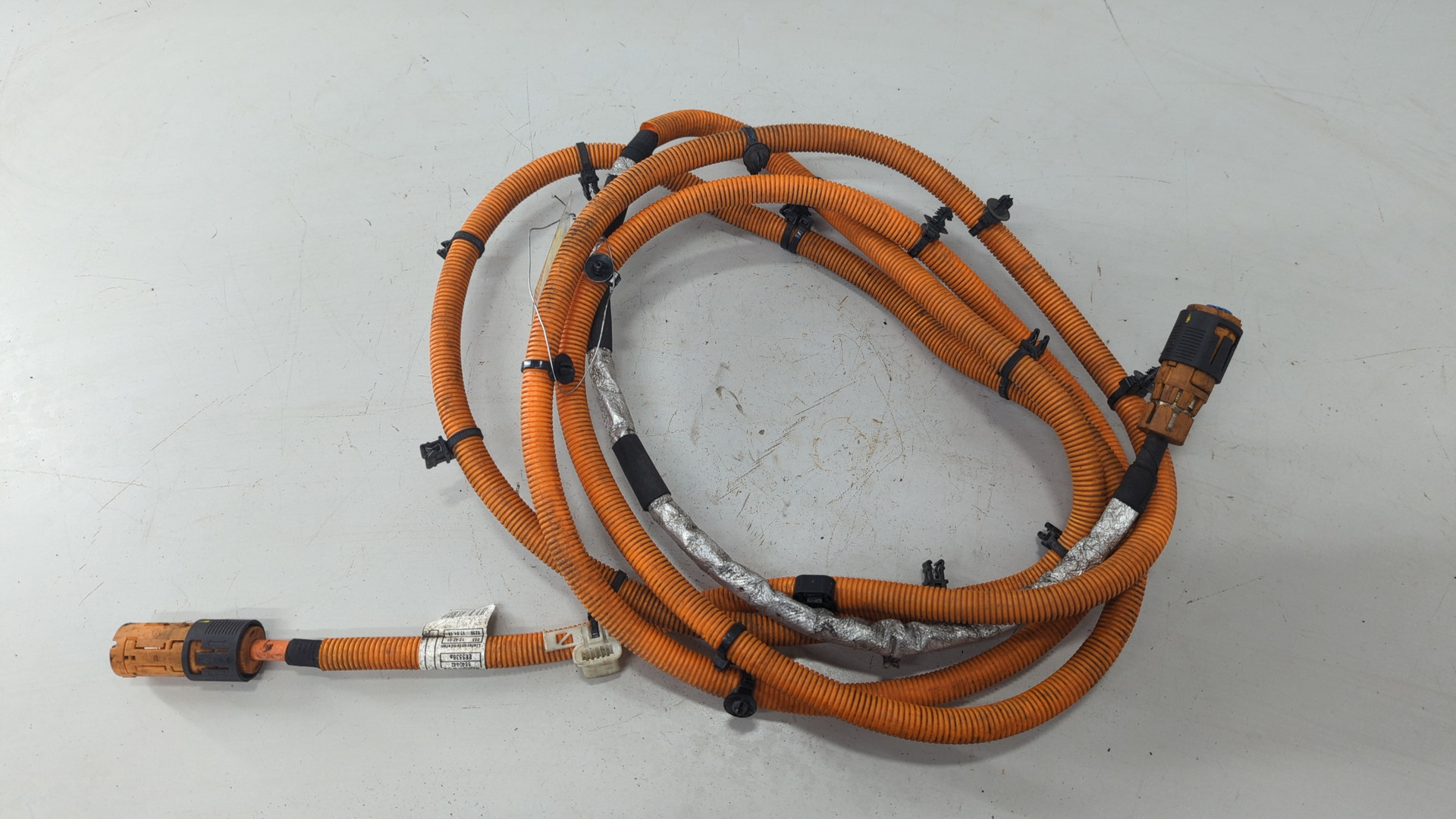 Провод высокого напряжения