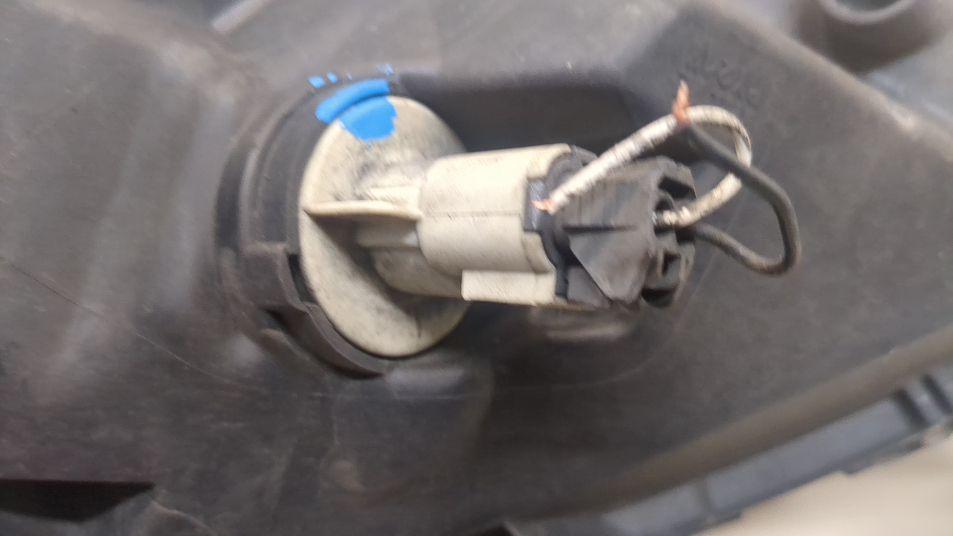 Фара правая