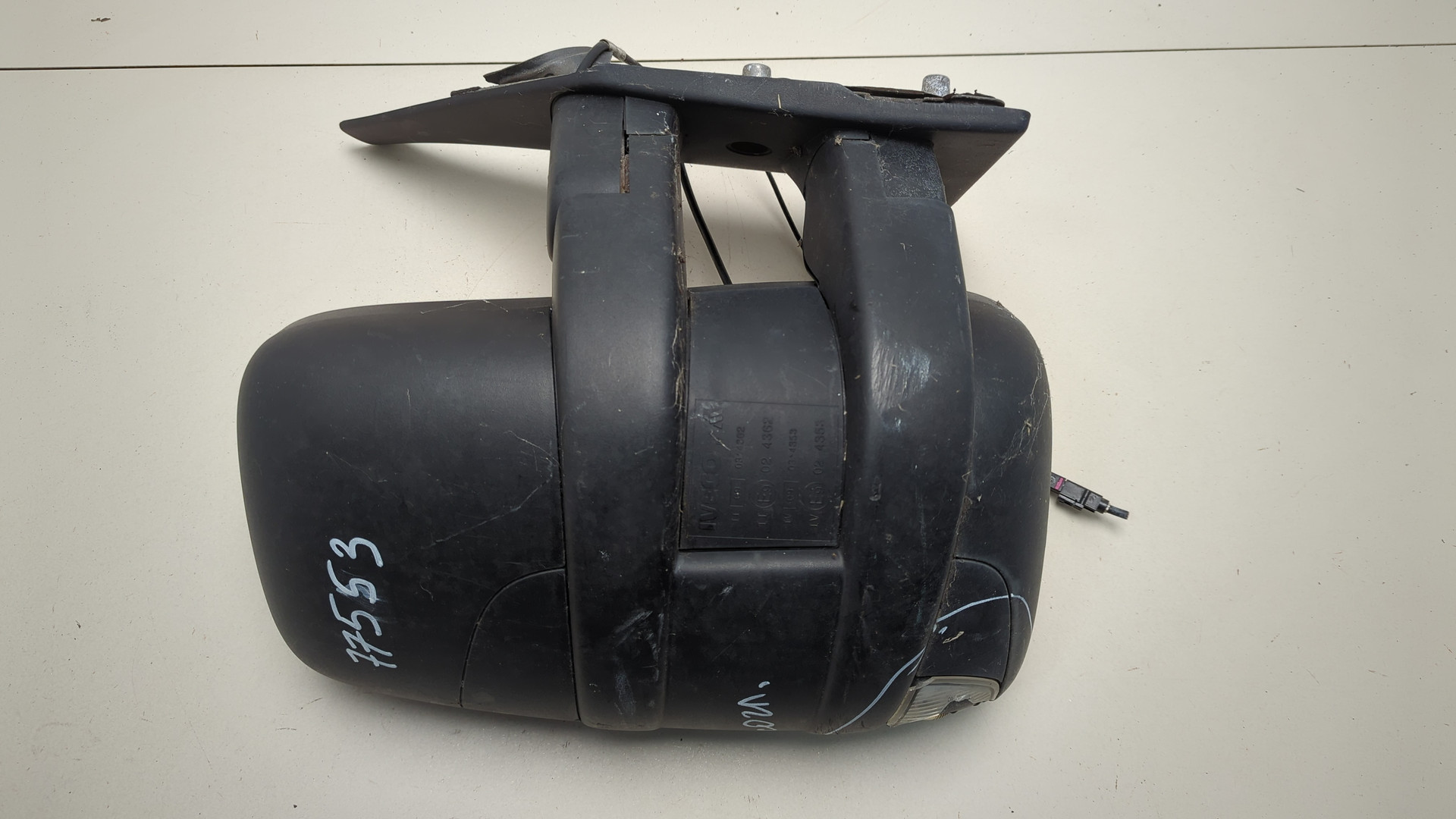 Зеркало правое электрическое