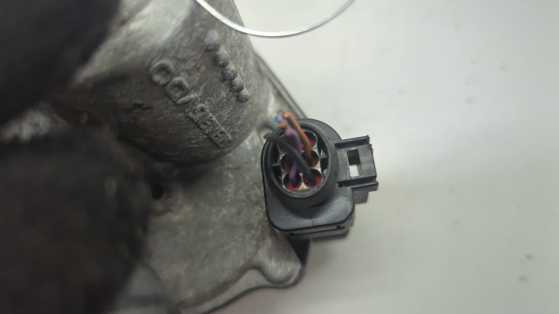 Заслонка дроссельная электрическая