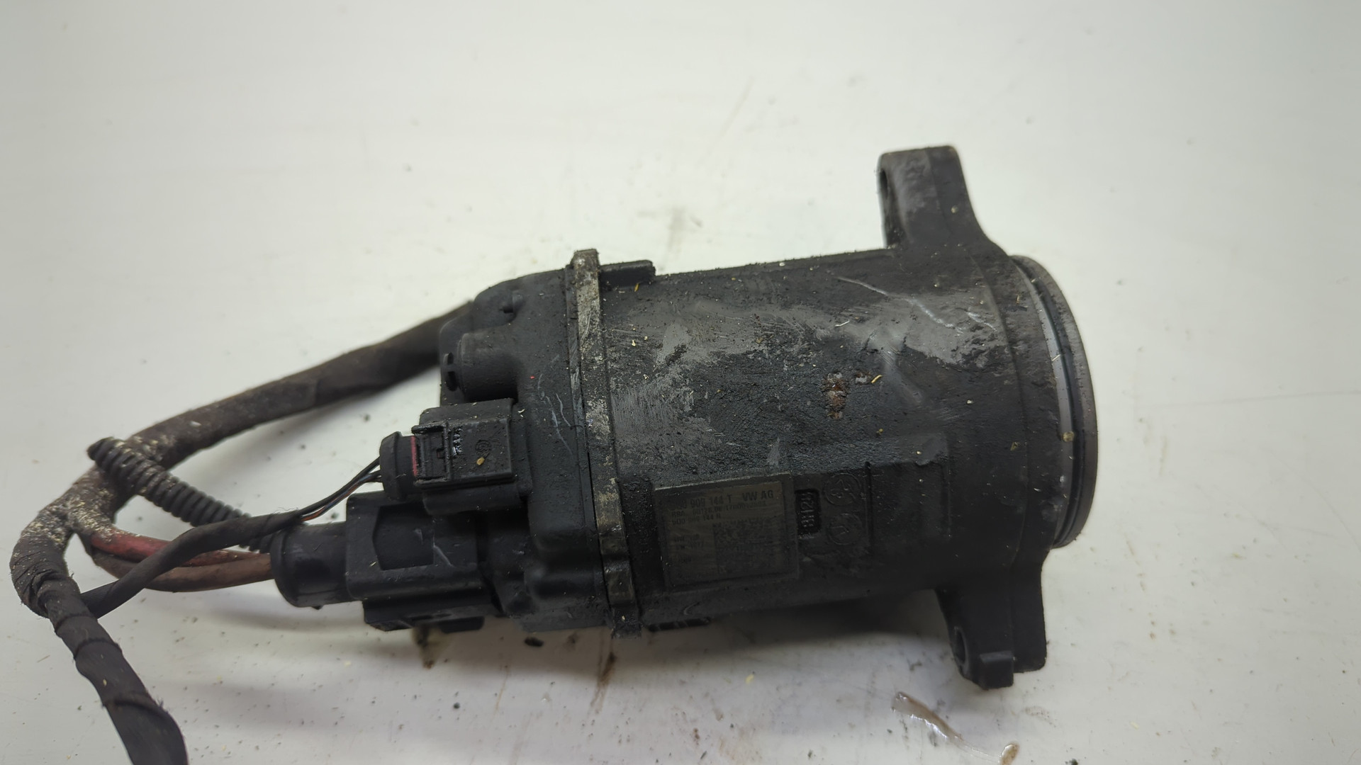 Серводвигатель рулевой рейки