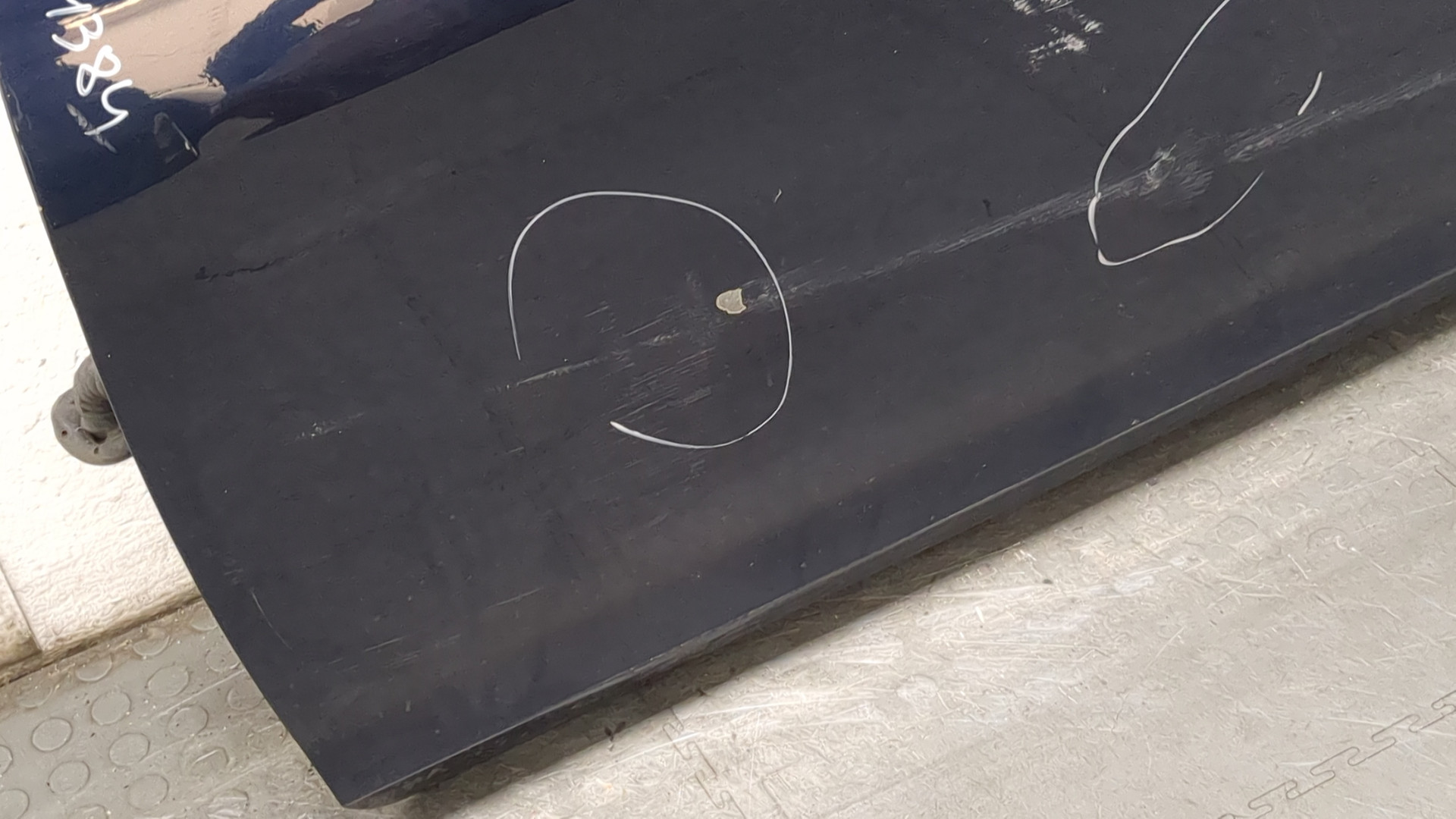 Дверь передняя левая