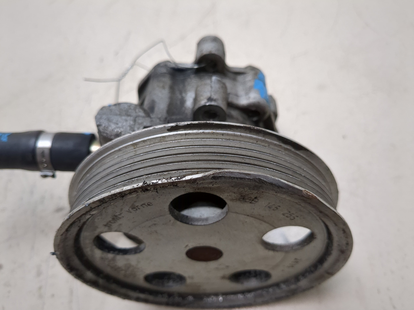 Насос ГУР (гидроусилитель руля)