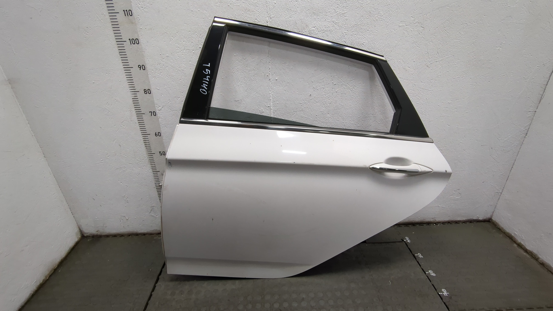 Дверь задняя левая