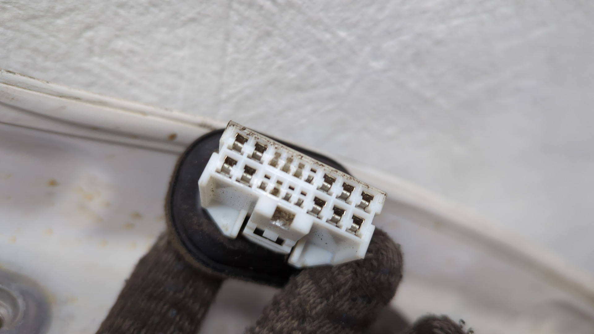 Дверь задняя левая