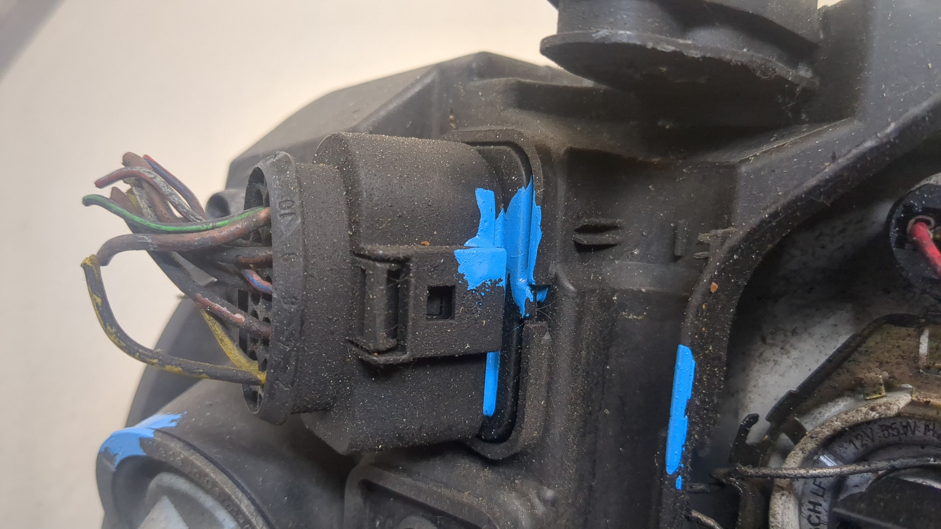 Фара правая