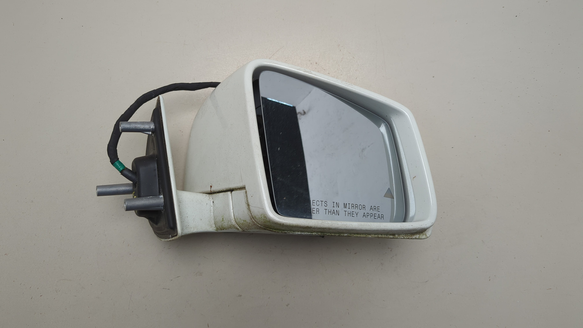 Зеркало правое электрическое