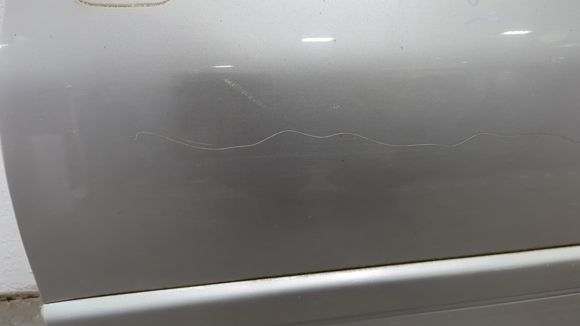 Дверь передняя левая