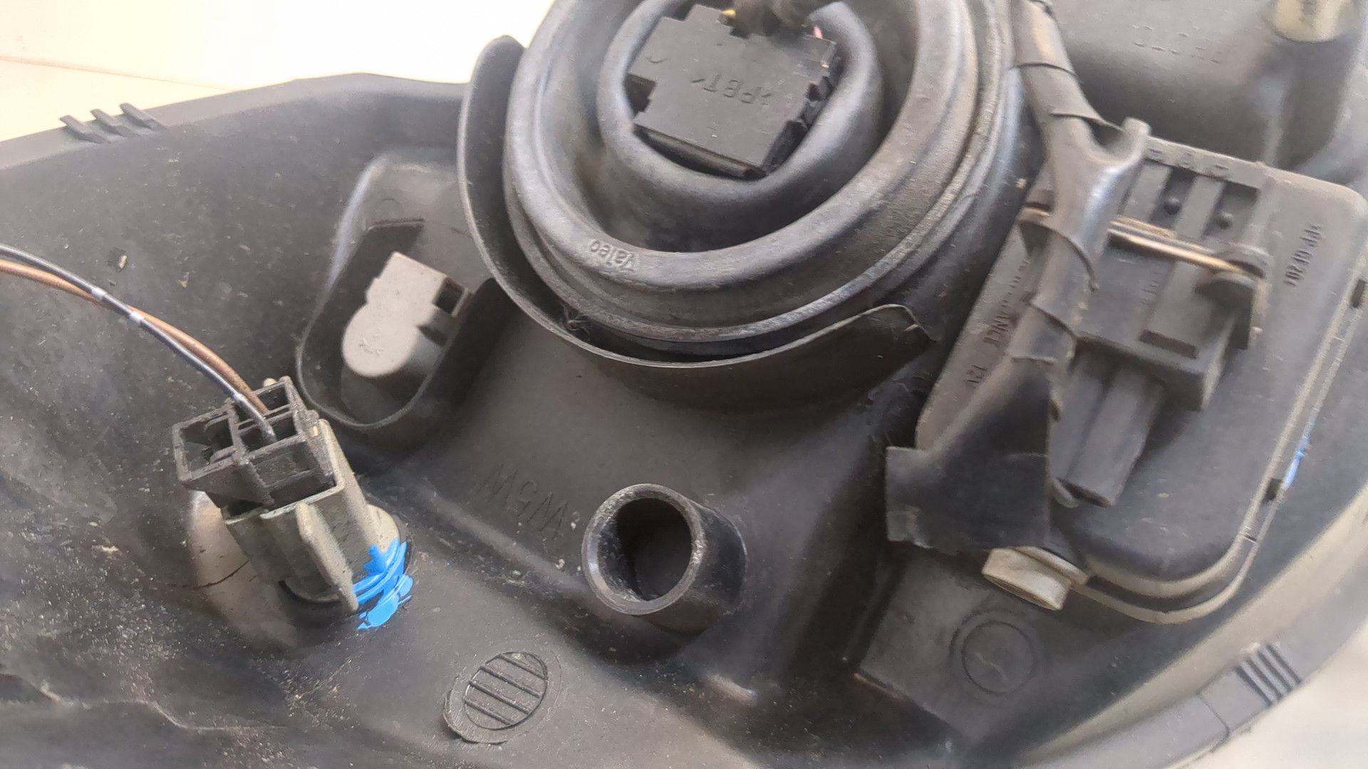 Фара правая