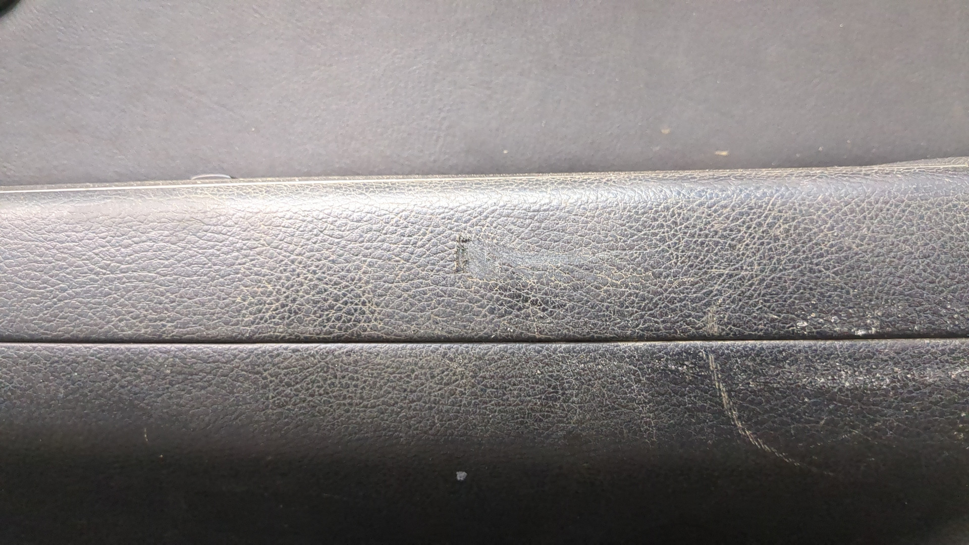 Дверь передняя правая