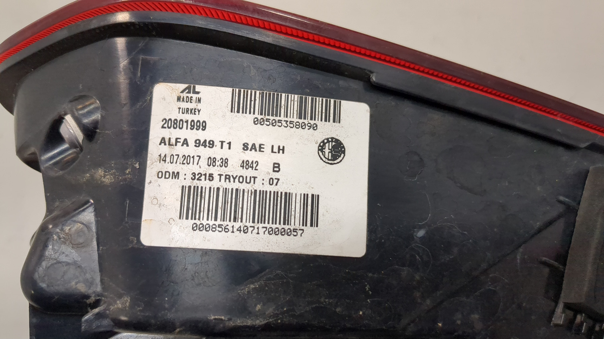 Фонарь задний левый