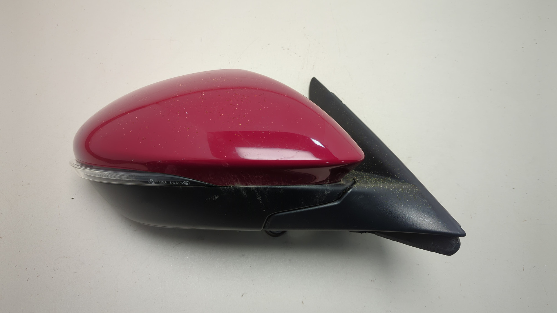 Зеркало правое электрическое