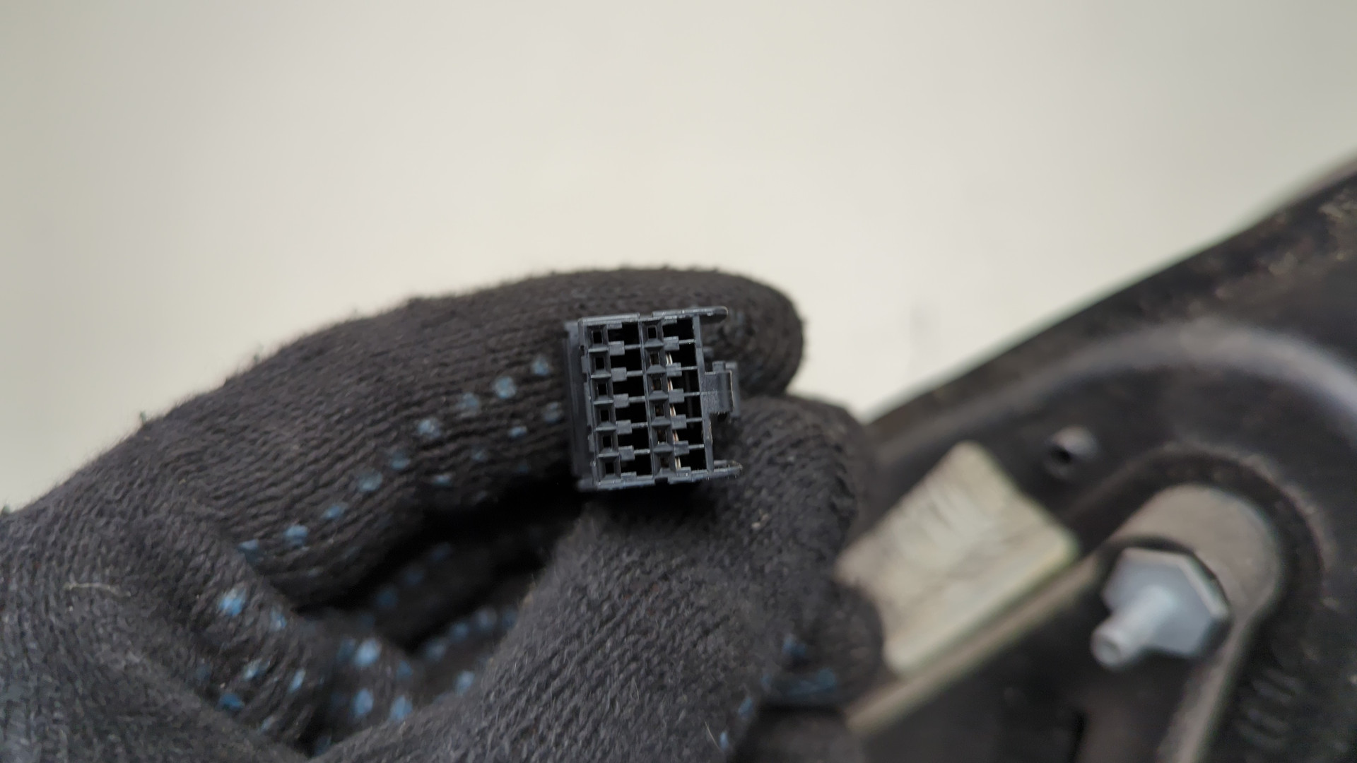 Зеркало правое электрическое