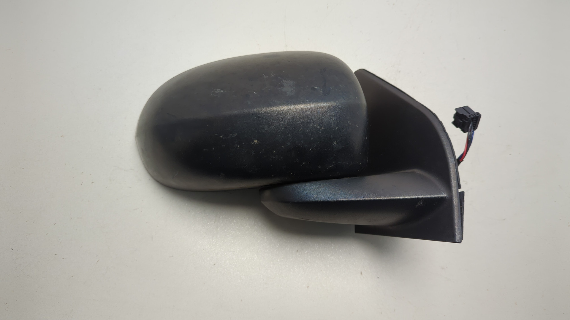 Зеркало правое электрическое