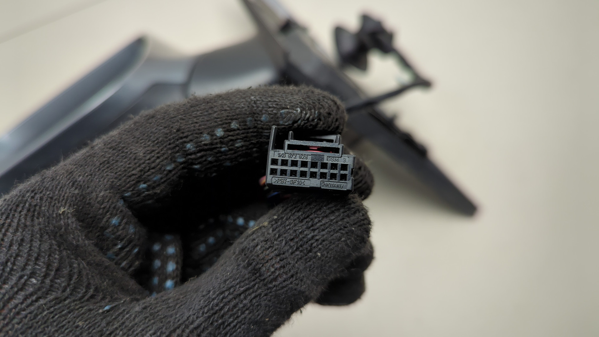 Зеркало левое электрическое