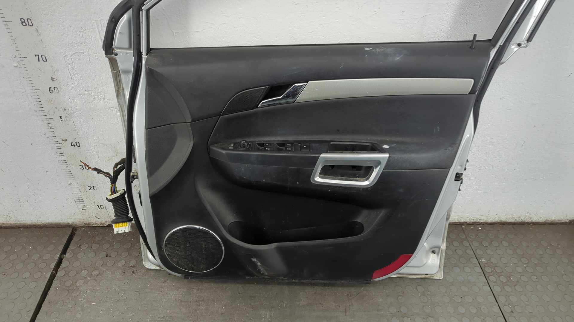 Дверь передняя правая