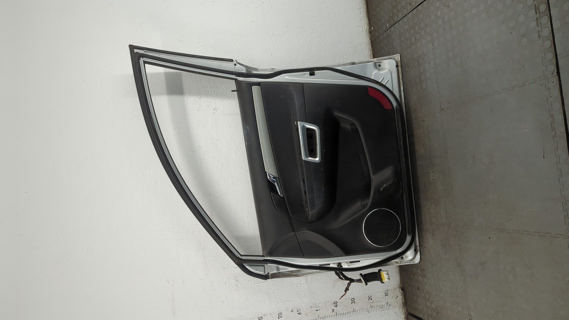 Дверь передняя правая