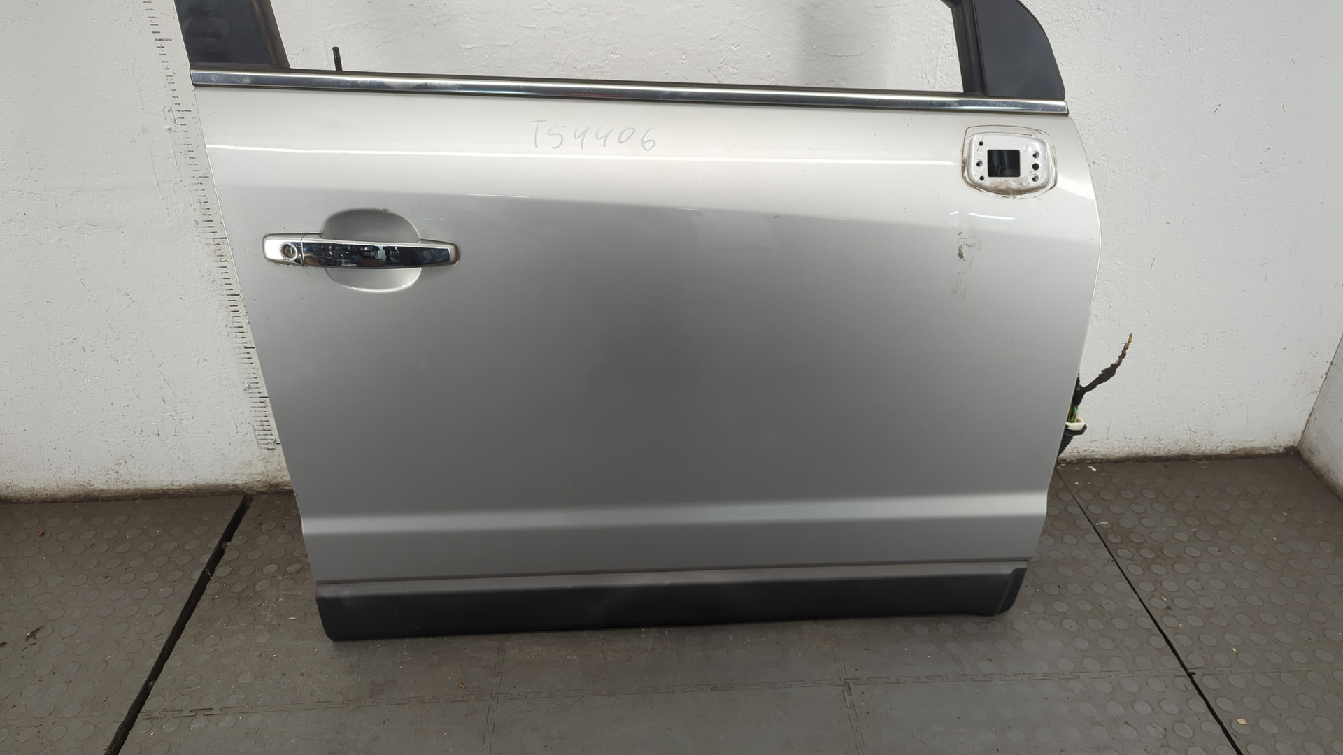 Дверь передняя правая