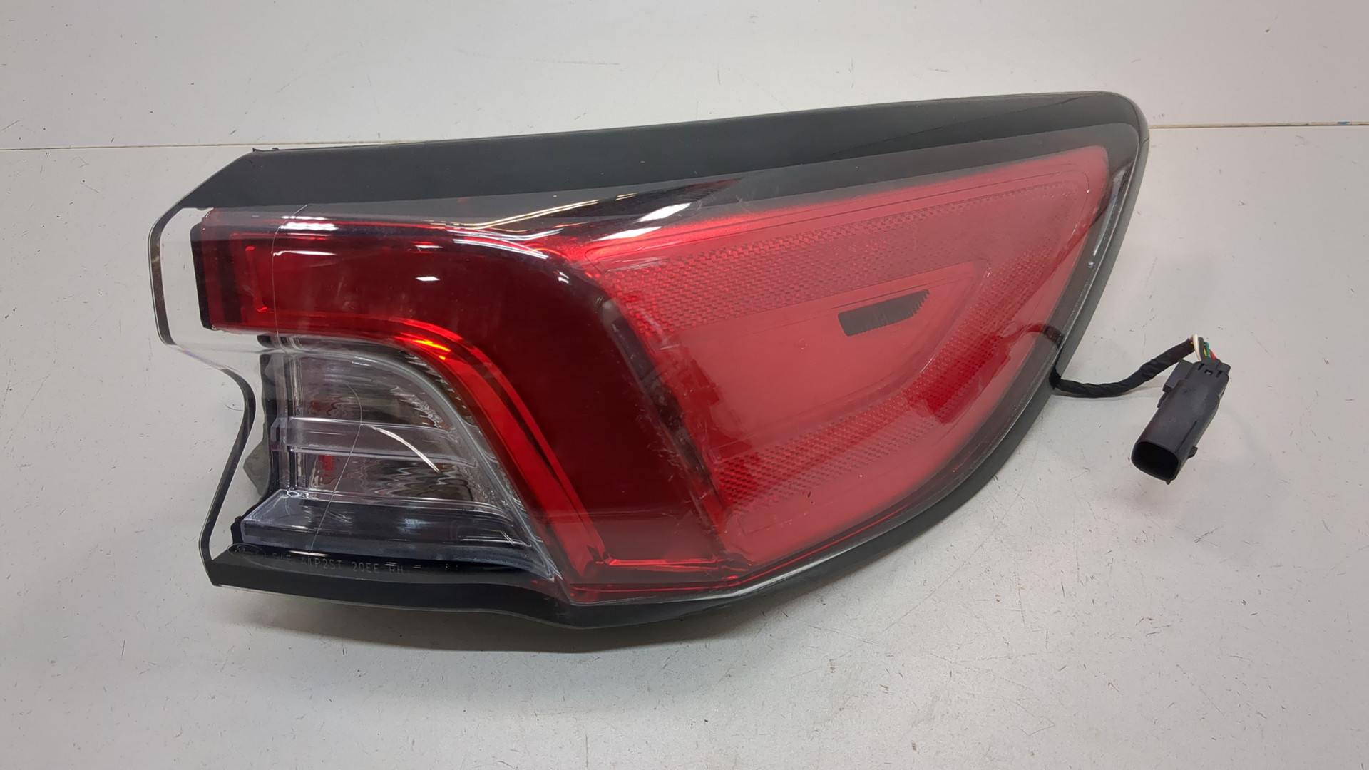 Фонарь задний правый