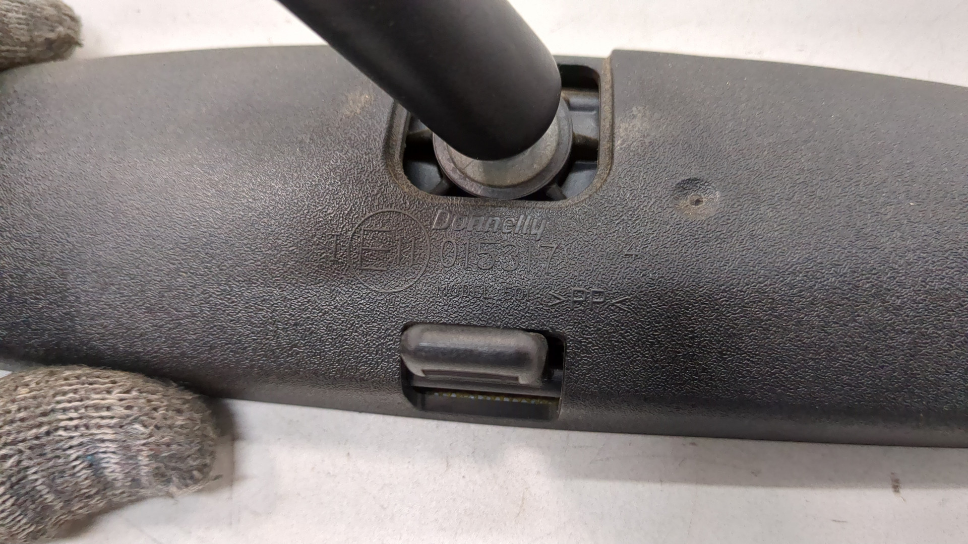 Зеркало заднего вида