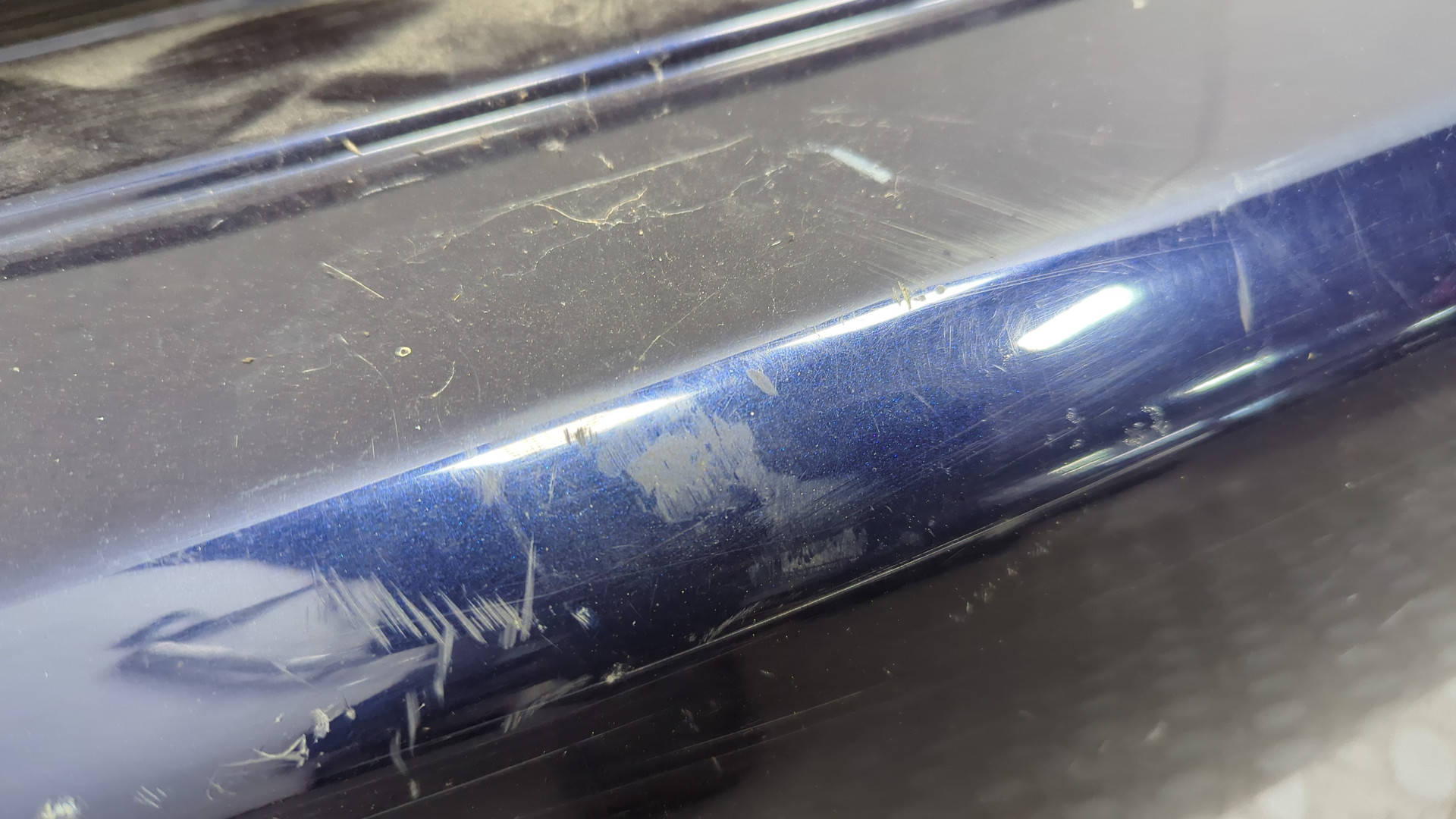 Дверь багажника нижняя (борт)