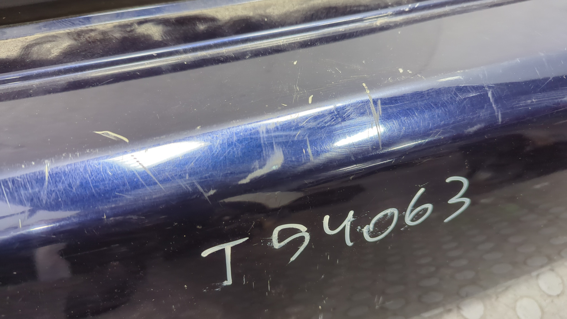 Дверь багажника нижняя (борт)