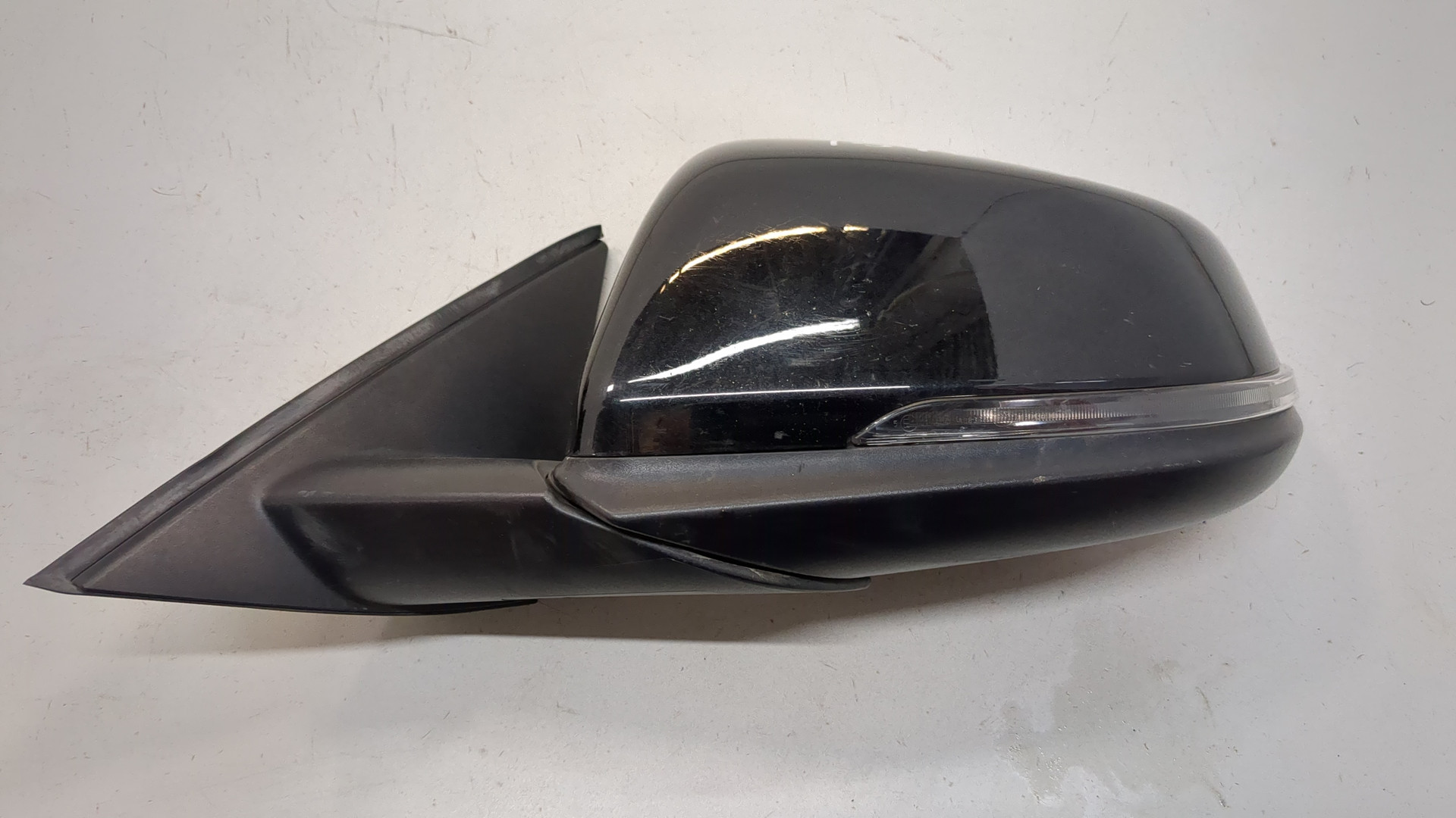 Зеркало левое электрическое