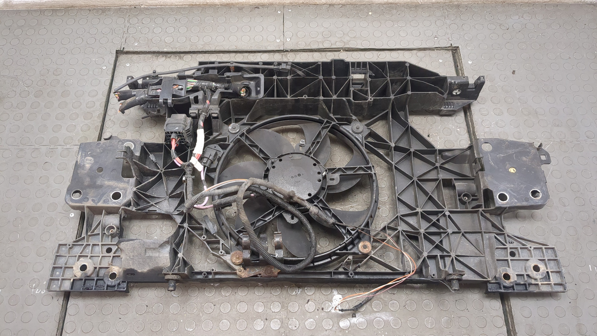 Панель передняя (телевизор)