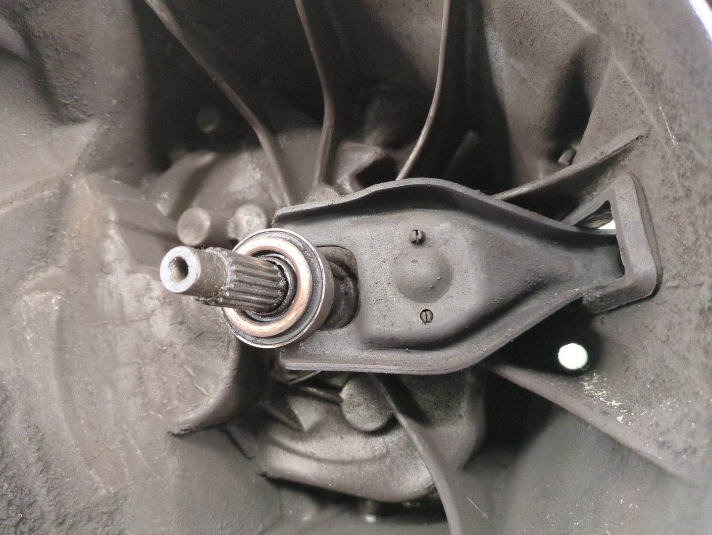 МКПП (механическая коробка переключения передач)