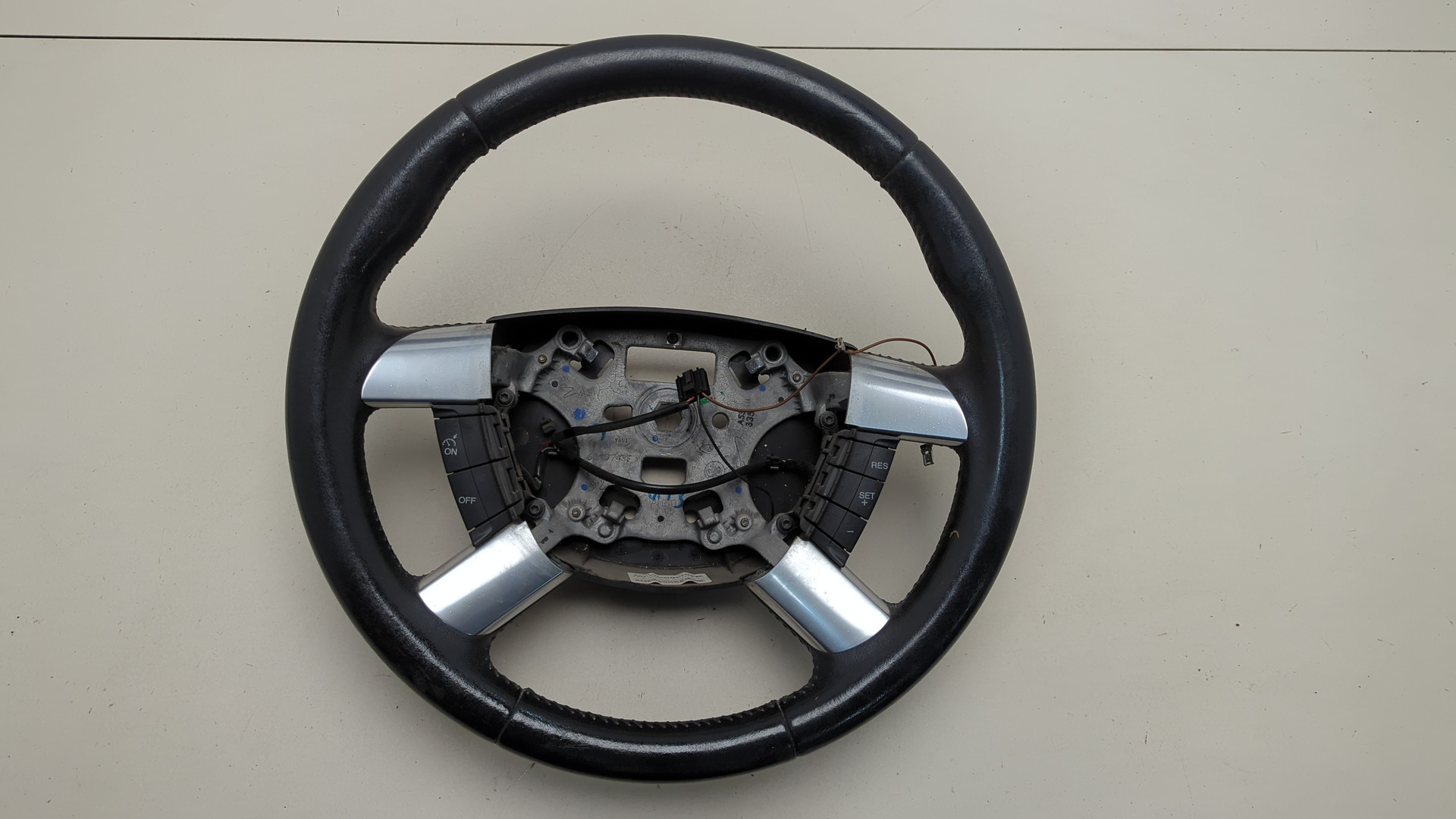 Рулевое колесо (руль)