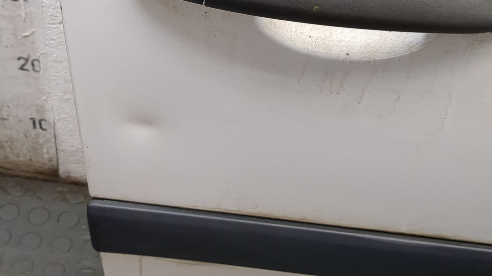 Дверь передняя правая