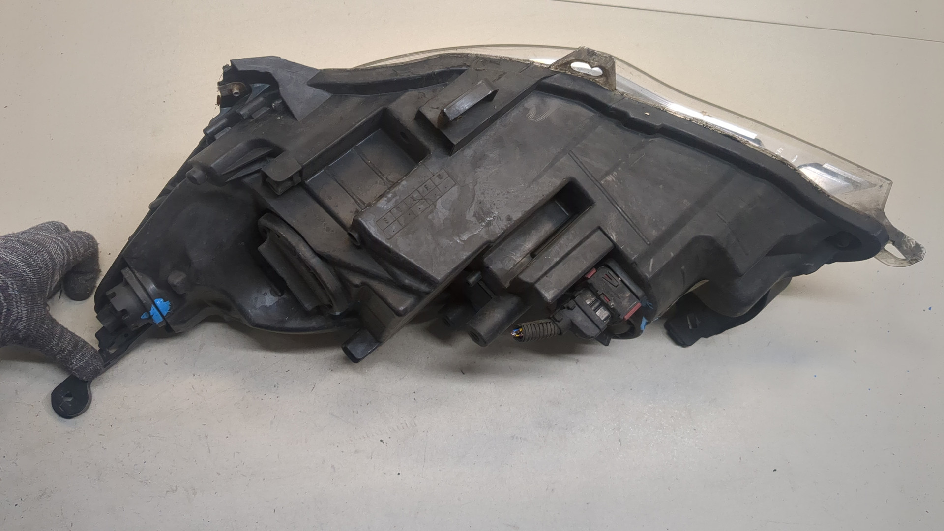 Фара правая