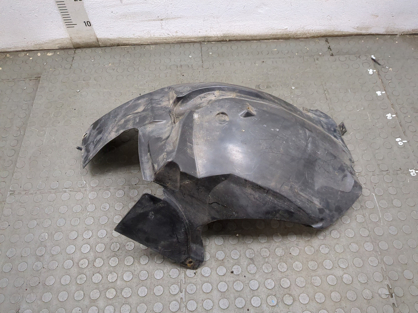 Локер передний правый