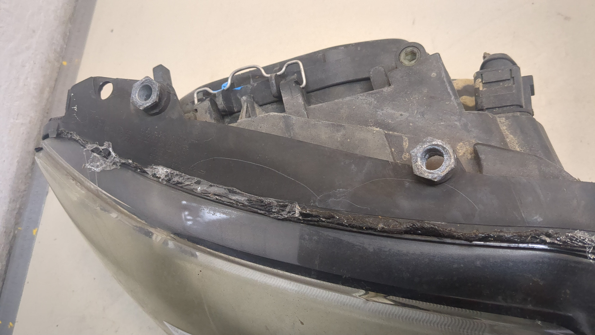 Фара правая