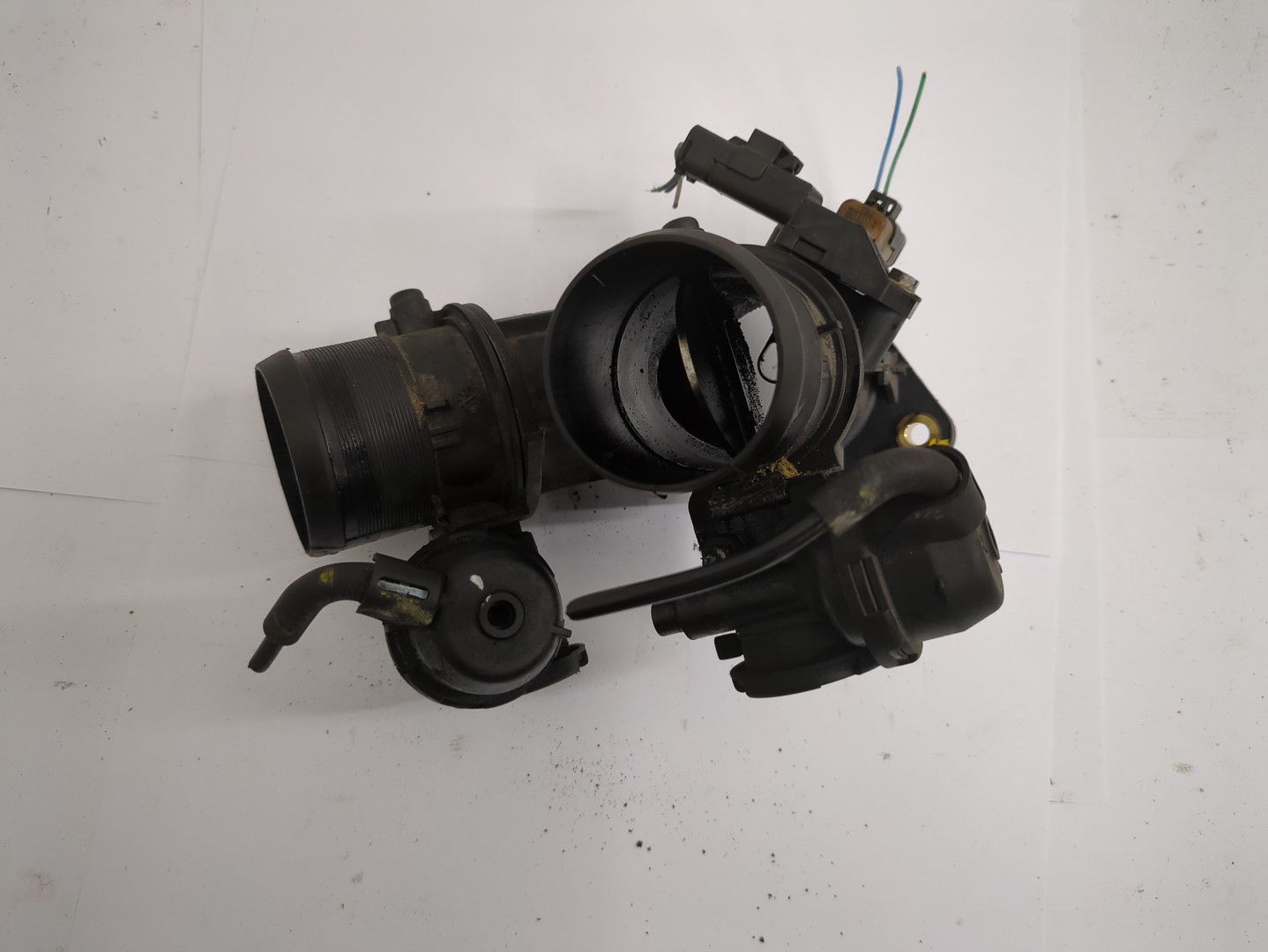 Заслонка дроссельная электрическая