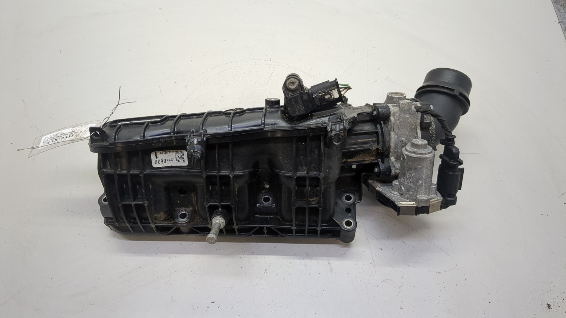 Коллектор впускной