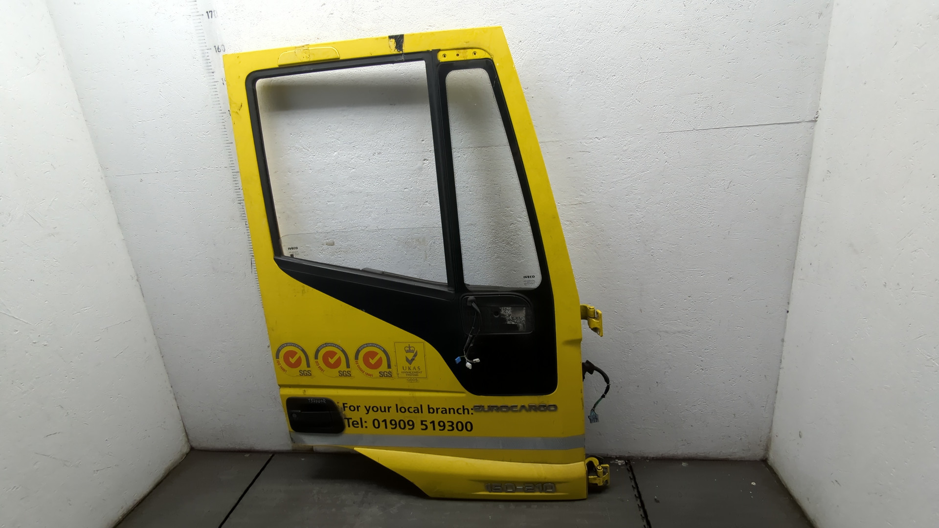 Дверь передняя правая