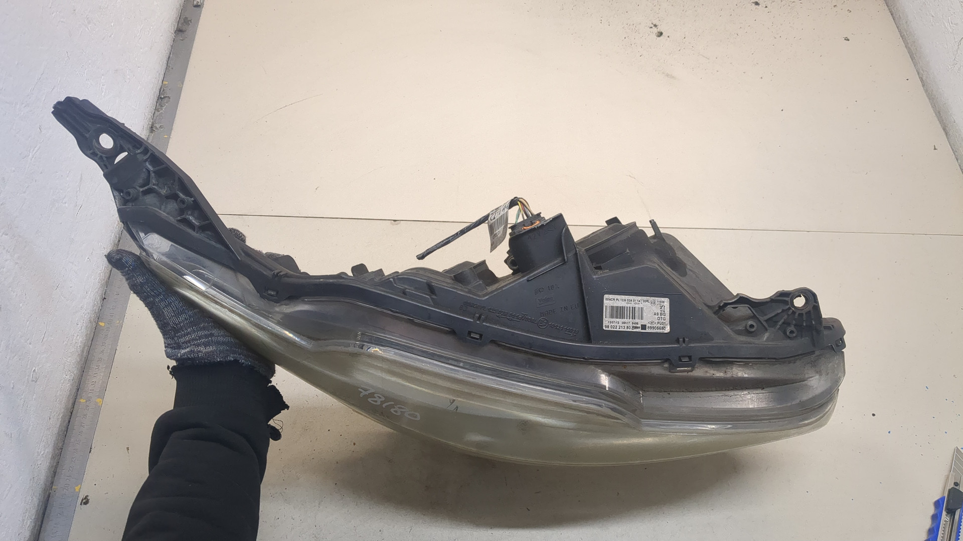 Фара правая