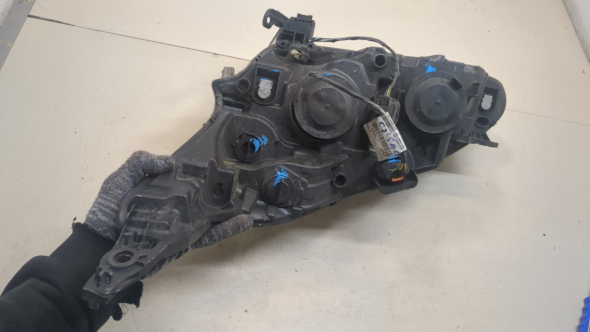 Фара правая