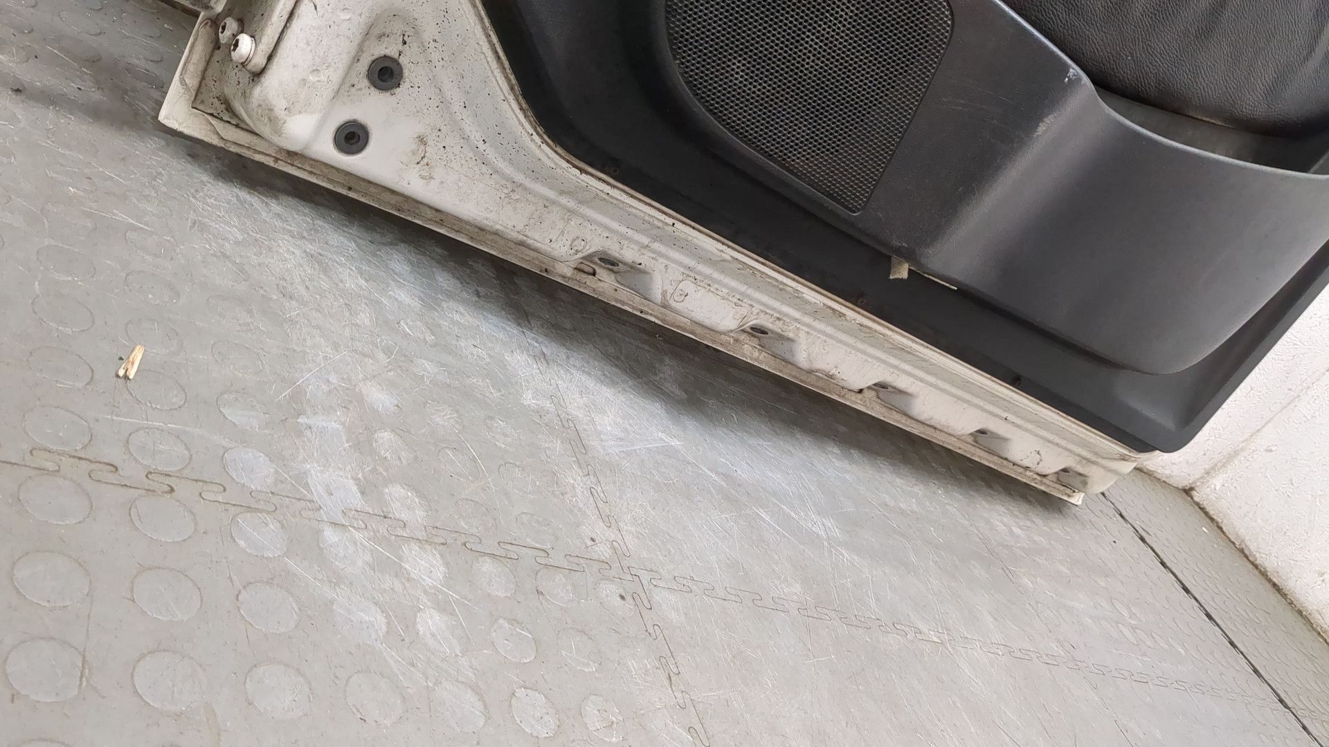 Дверь передняя правая