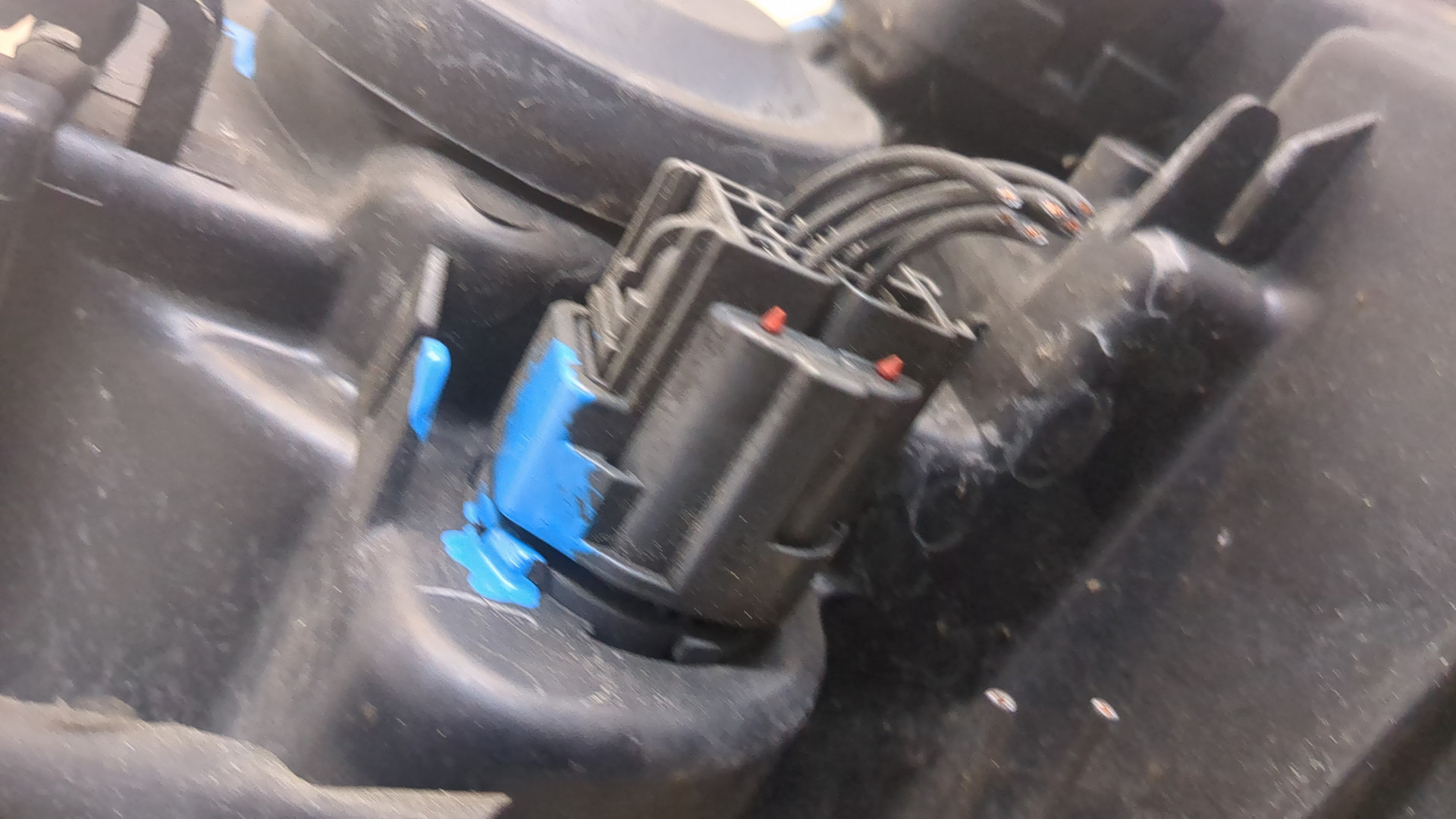 Фара правая